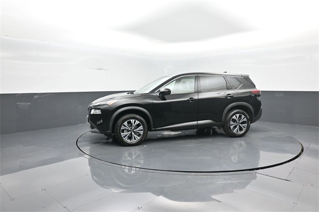 2021 Nissan Rogue SV photo 4