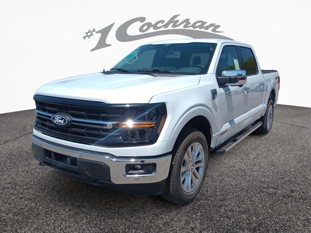 2025 Ford F-150 XLT photo 3
