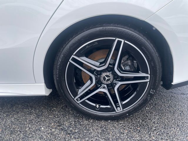 2024 Mercedes Benz CLA 250 photo 10