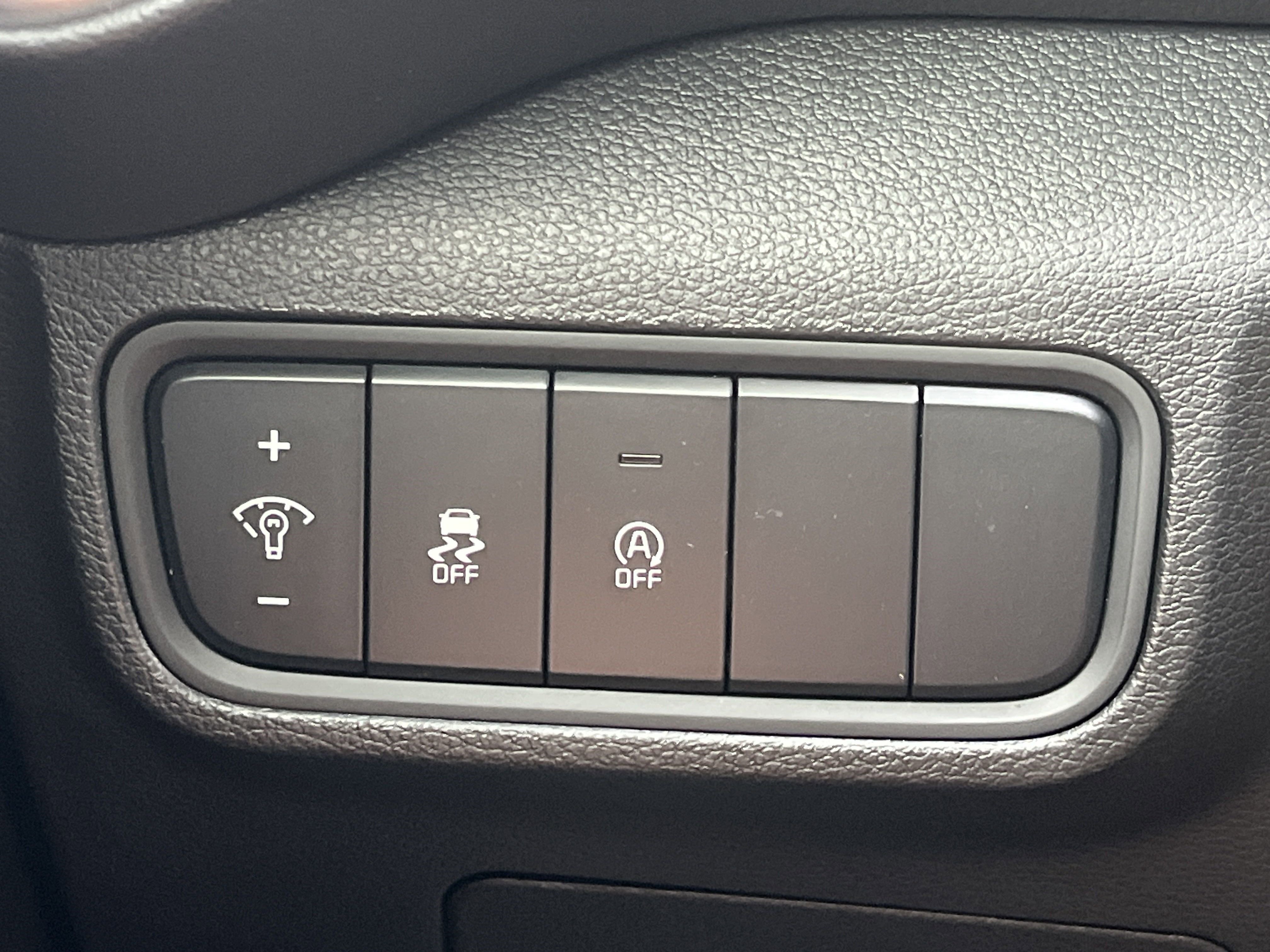 2025 Kia Soul LX photo 9