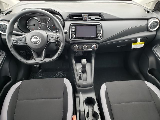 2025 Nissan Versa S photo 11
