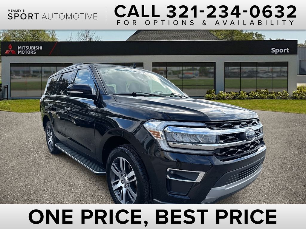 2023 Ford Expedition Limited's photo