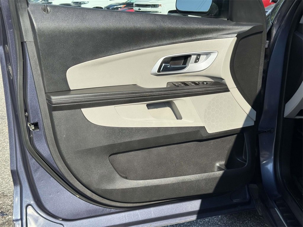 2014 Chevrolet Equinox LS photo 4