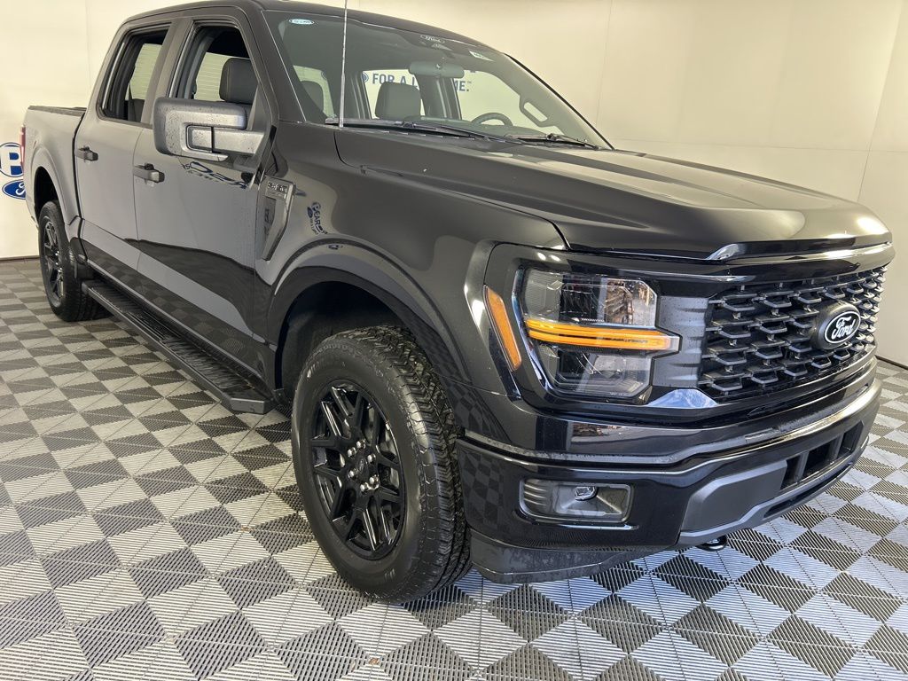 2025 Ford F-150 STX photo 3