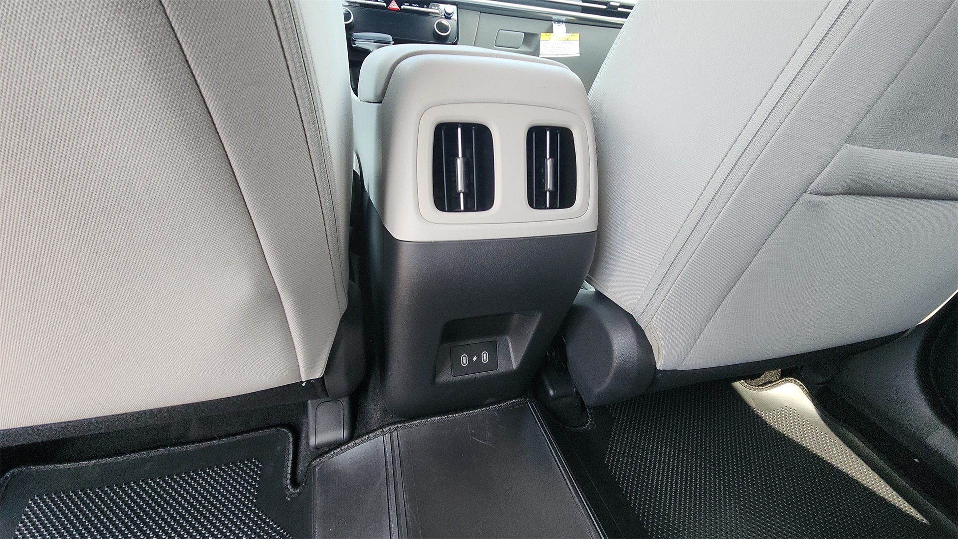 2026 Hyundai Tucson SEL photo 23