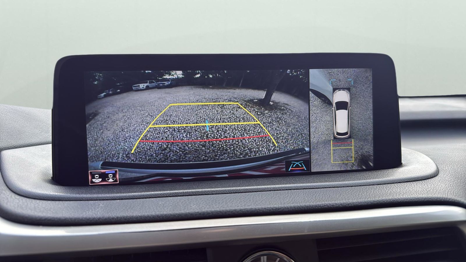 2020 Lexus RX 450h Premium photo 20