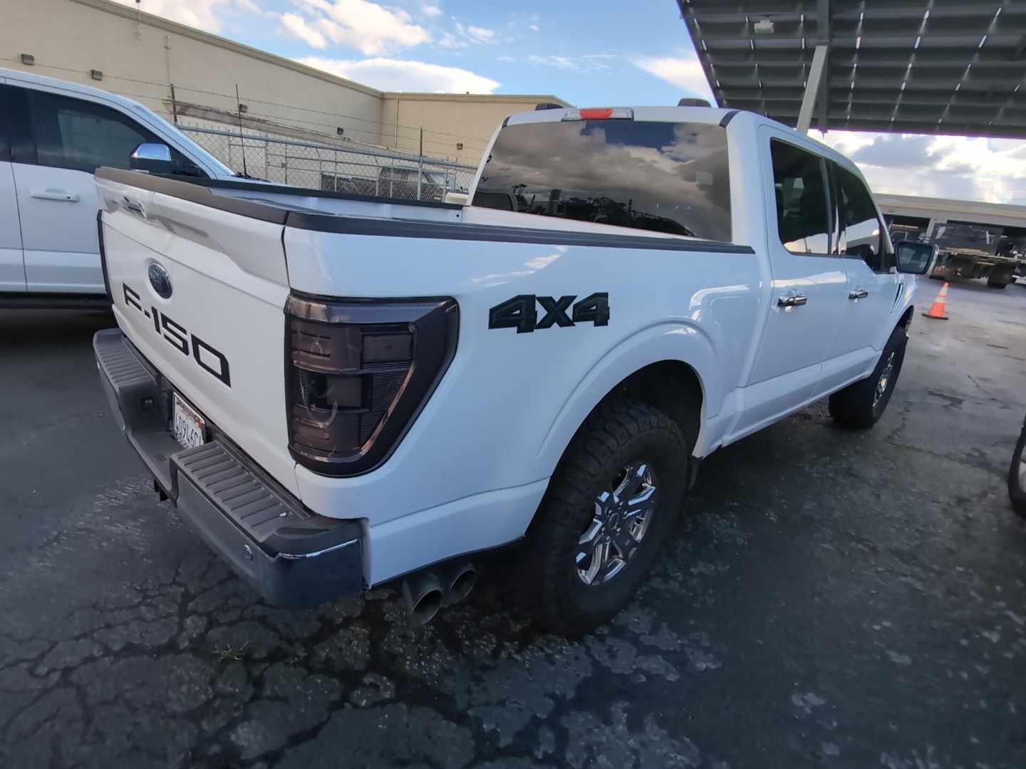 2021 Ford F-150 XLT photo 3