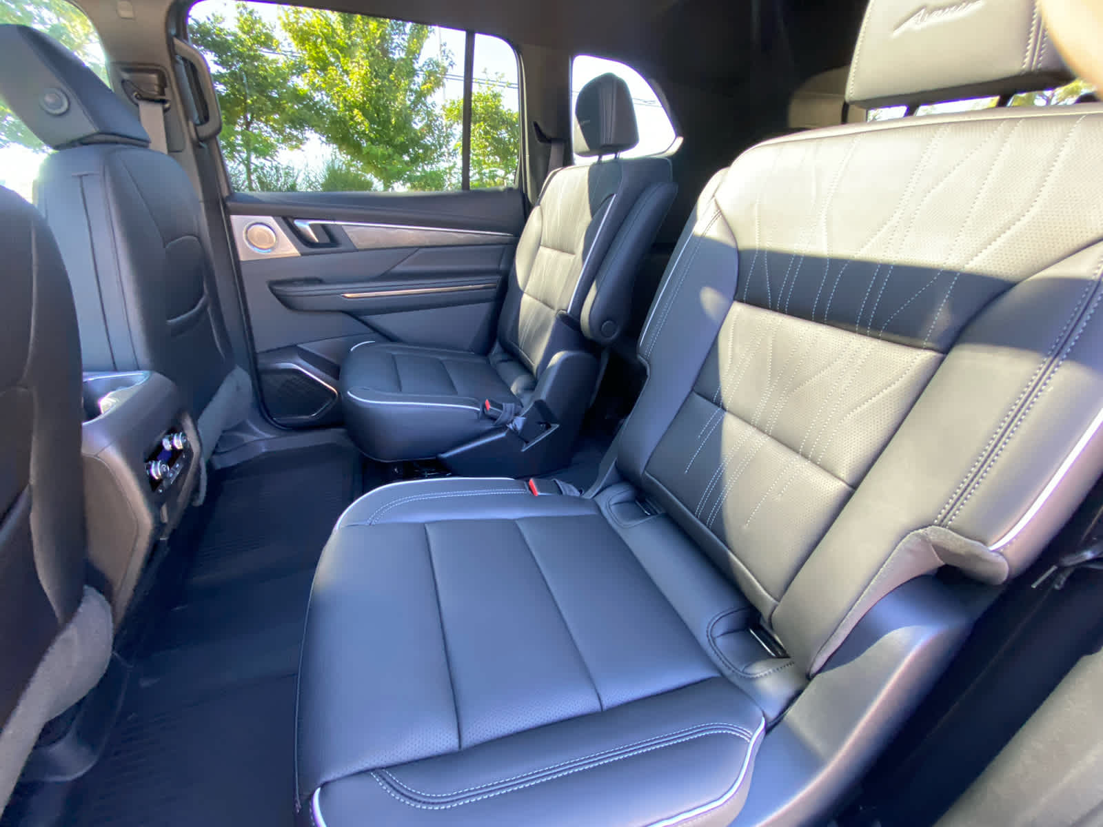 2026 Buick Enclave Avenir photo 26