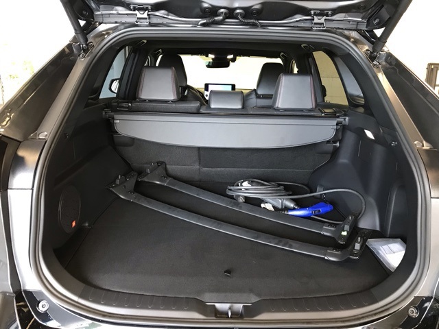 2025 Toyota RAV4 Hybrid XSE photo 4