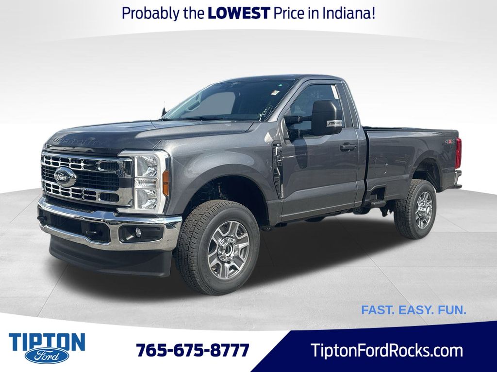 2025 Ford F-350 Super Duty XLT's photo