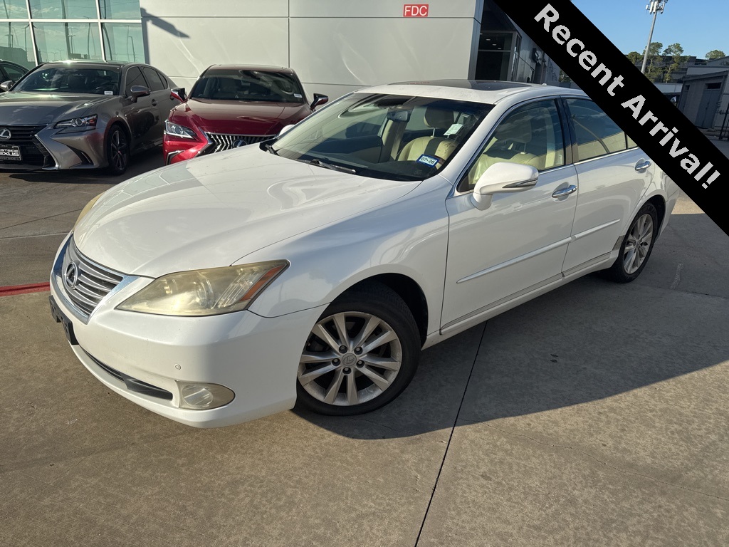 2010 Lexus ES 350's photo