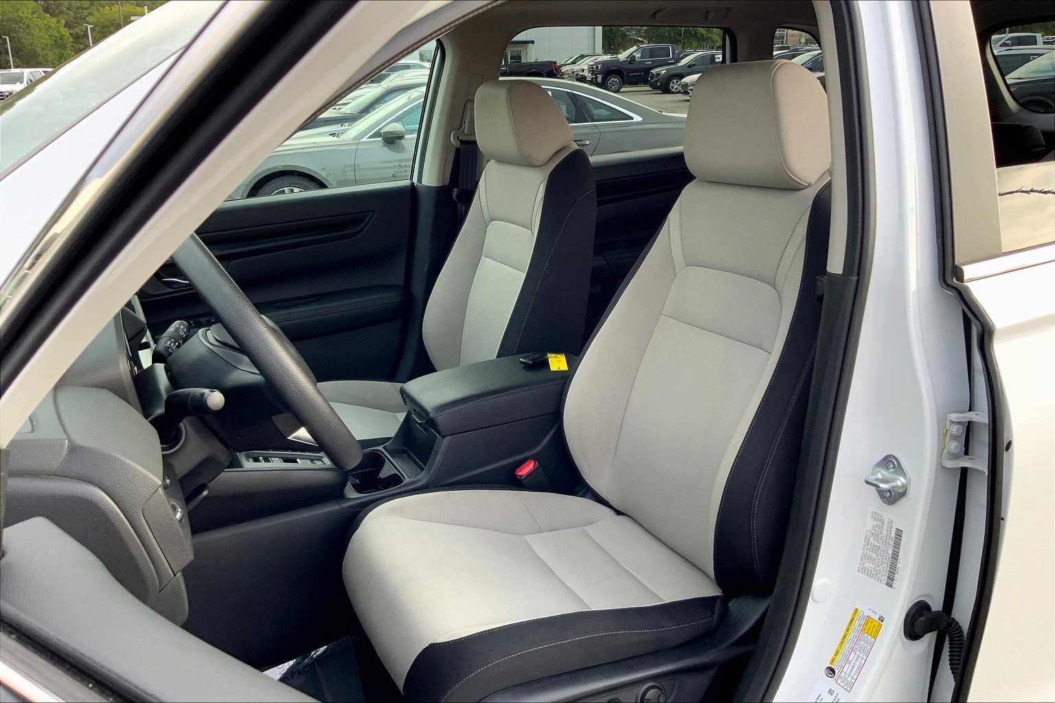 2023 Honda CR-V EX photo 7
