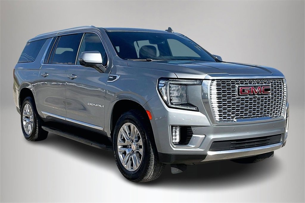 2024 GMC Yukon XL Denali's photo