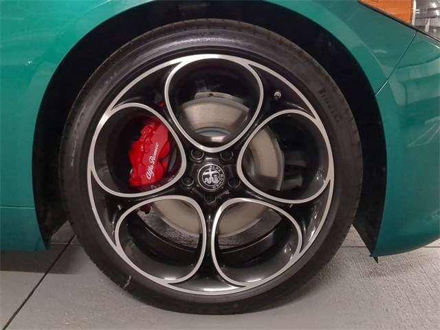 2025 Alfa Romeo Giulia Base photo 9
