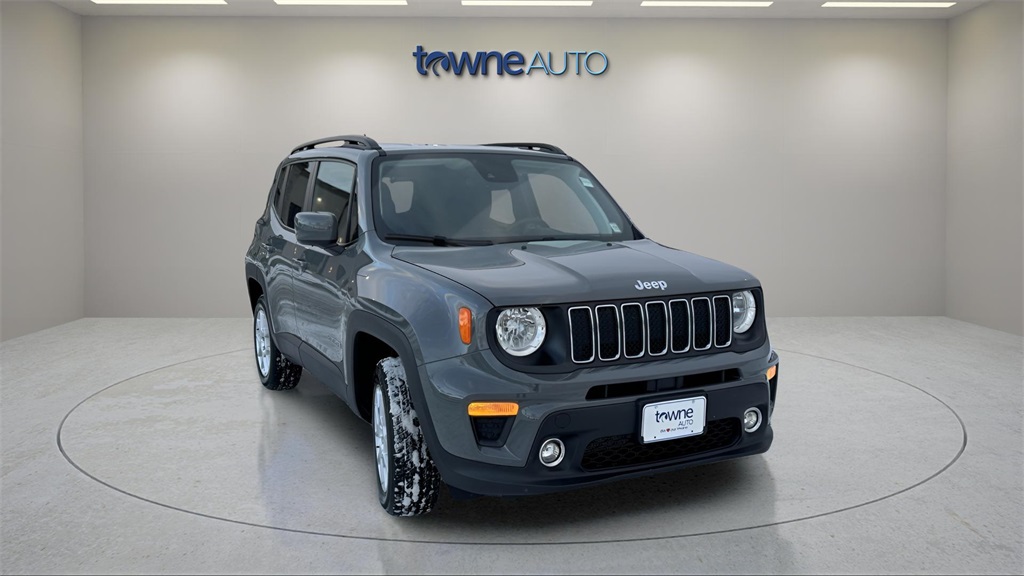2021 Jeep Renegade Latitude's photo