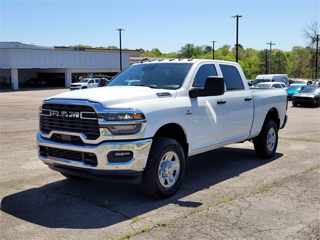 2025 Ram 2500 Tradesman photo 3