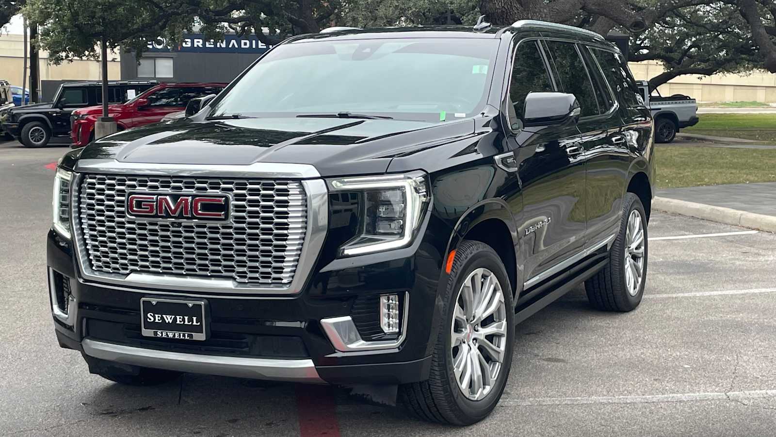 2021 GMC Yukon Denali's photo