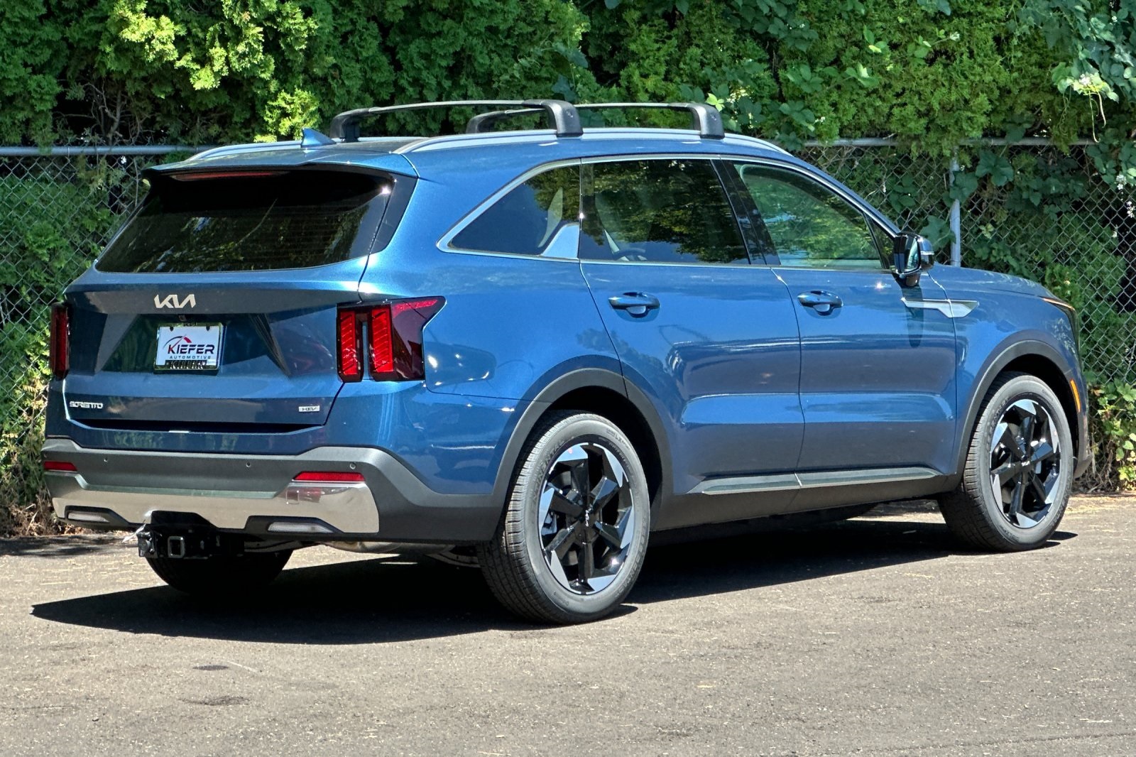 2025 Kia Sorento EX photo 3
