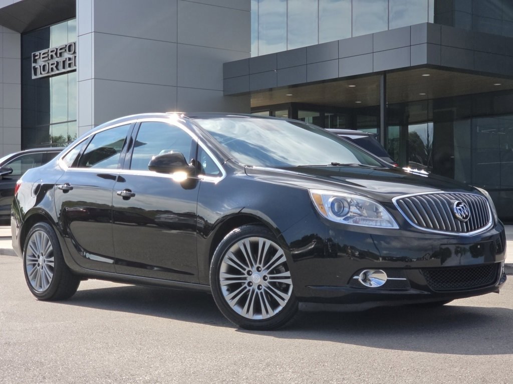 2016 Buick Verano Sport Touring photo 2