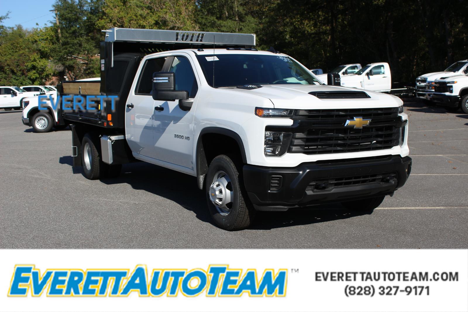 2025 Chevrolet Silverado HD WT's photo
