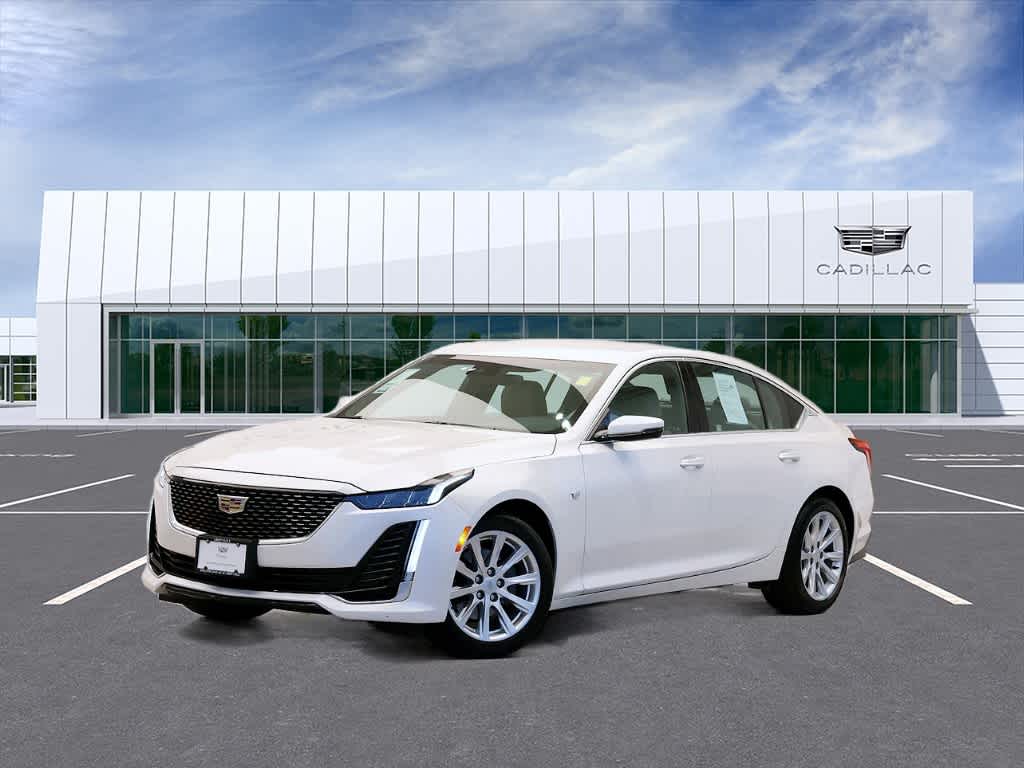 2022 Cadillac CT5 Luxury's photo