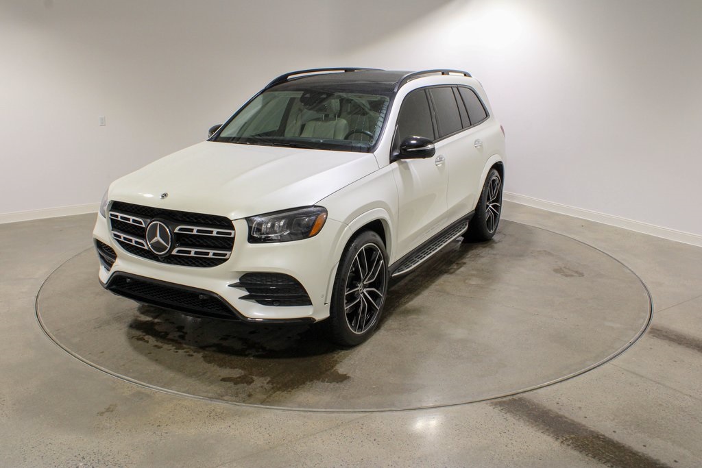 2022 Mercedes-Benz GLS GLS450's photo