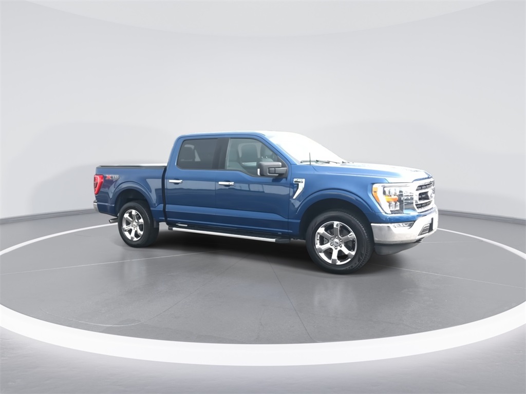 2022 Ford F-150 XLT photo 2
