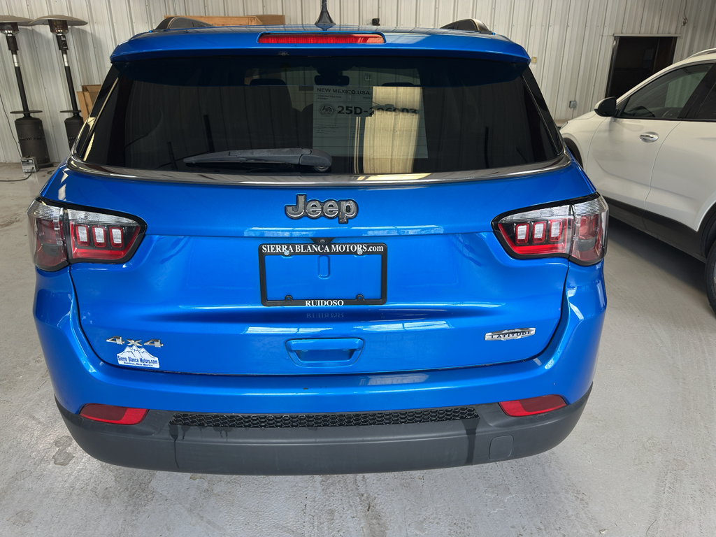 2022 Jeep Compass Latitude photo 5