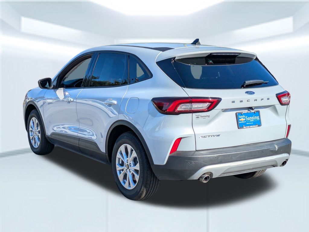 2025 Ford Escape Active photo 3