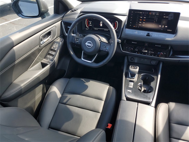 2024 Nissan Rogue SL photo 14