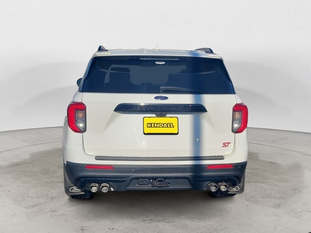 2022 Ford Explorer ST photo 4