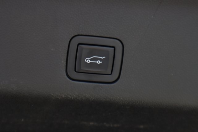 2023 Gmc Yukon AT4 photo 22