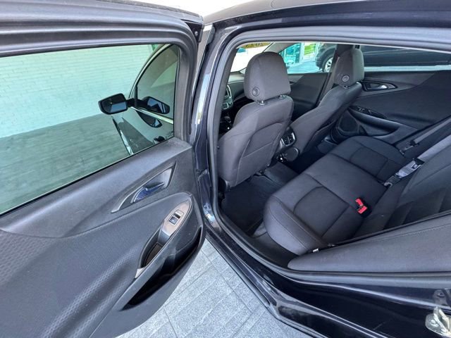 2023 Chevrolet Malibu 1LT photo 16