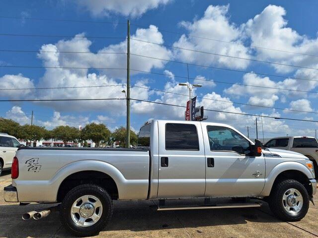 2016 Ford F-250 XLT photo 6