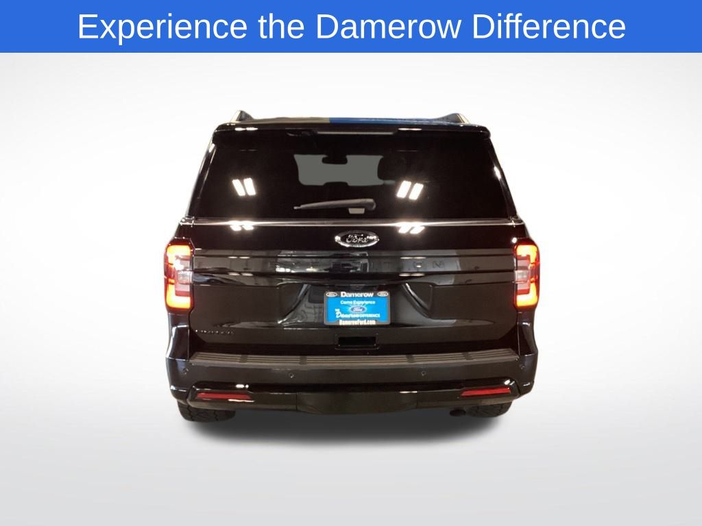 2022 Ford Expedition Limited photo 4