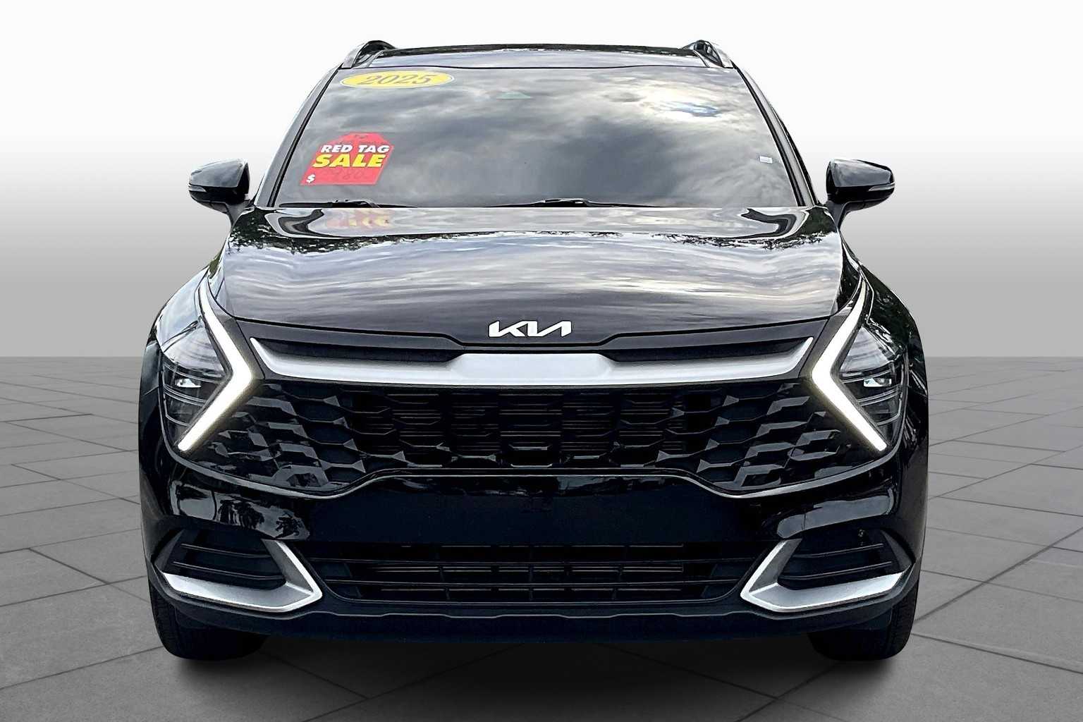2025 Kia Sportage EX photo 3