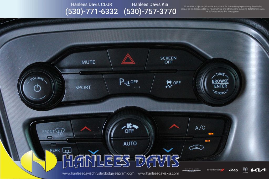 2023 Dodge Challenger SXT photo 22