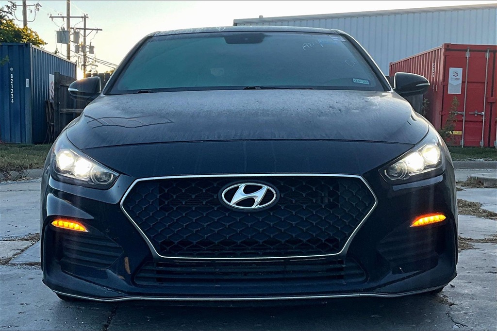 Used 2020 Hyundai Elantra GT GT N Line with VIN KMHH55LC6LU137640 for sale in Kansas City