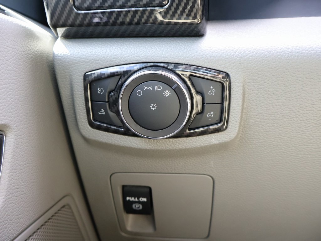 2018 Ford F-150 XLT photo 24