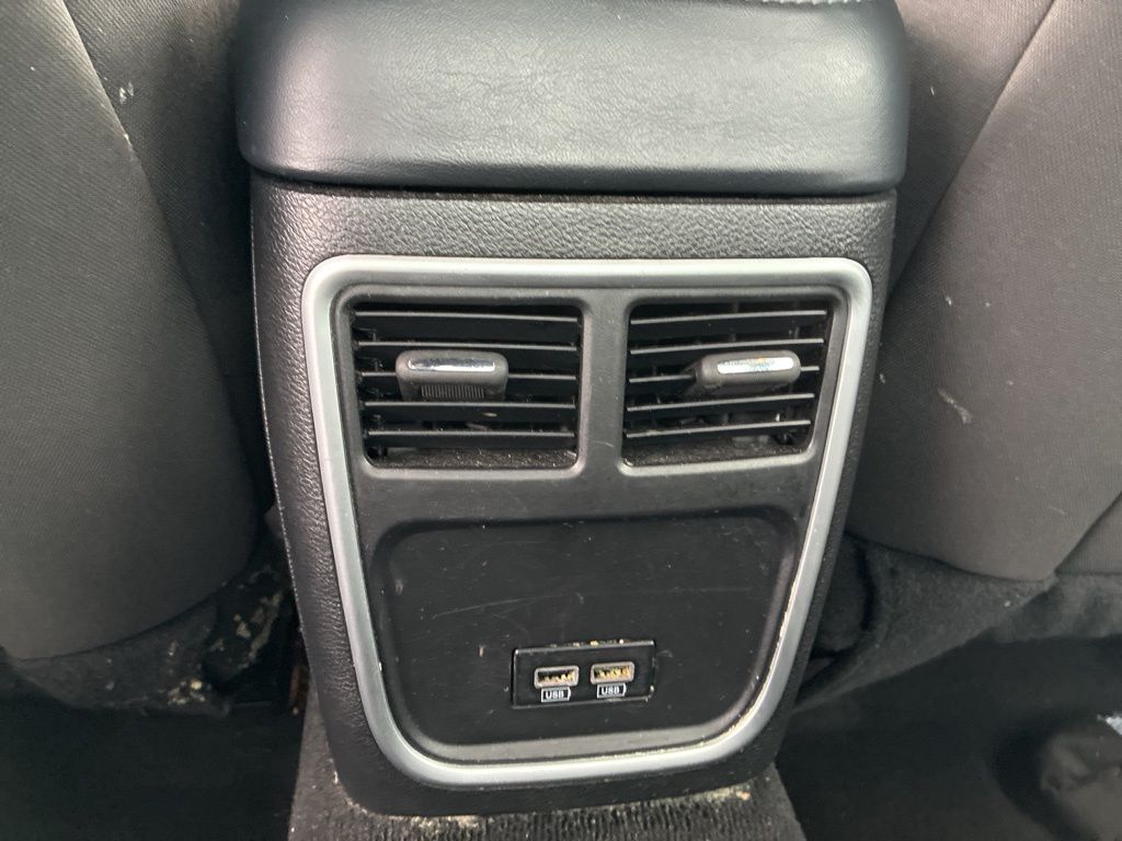 2023 Dodge Charger SXT photo 18