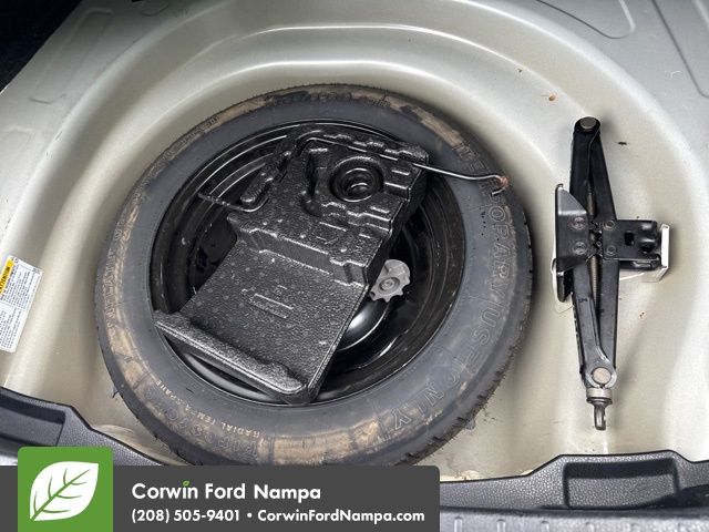 2018 Toyota Corolla L photo 36