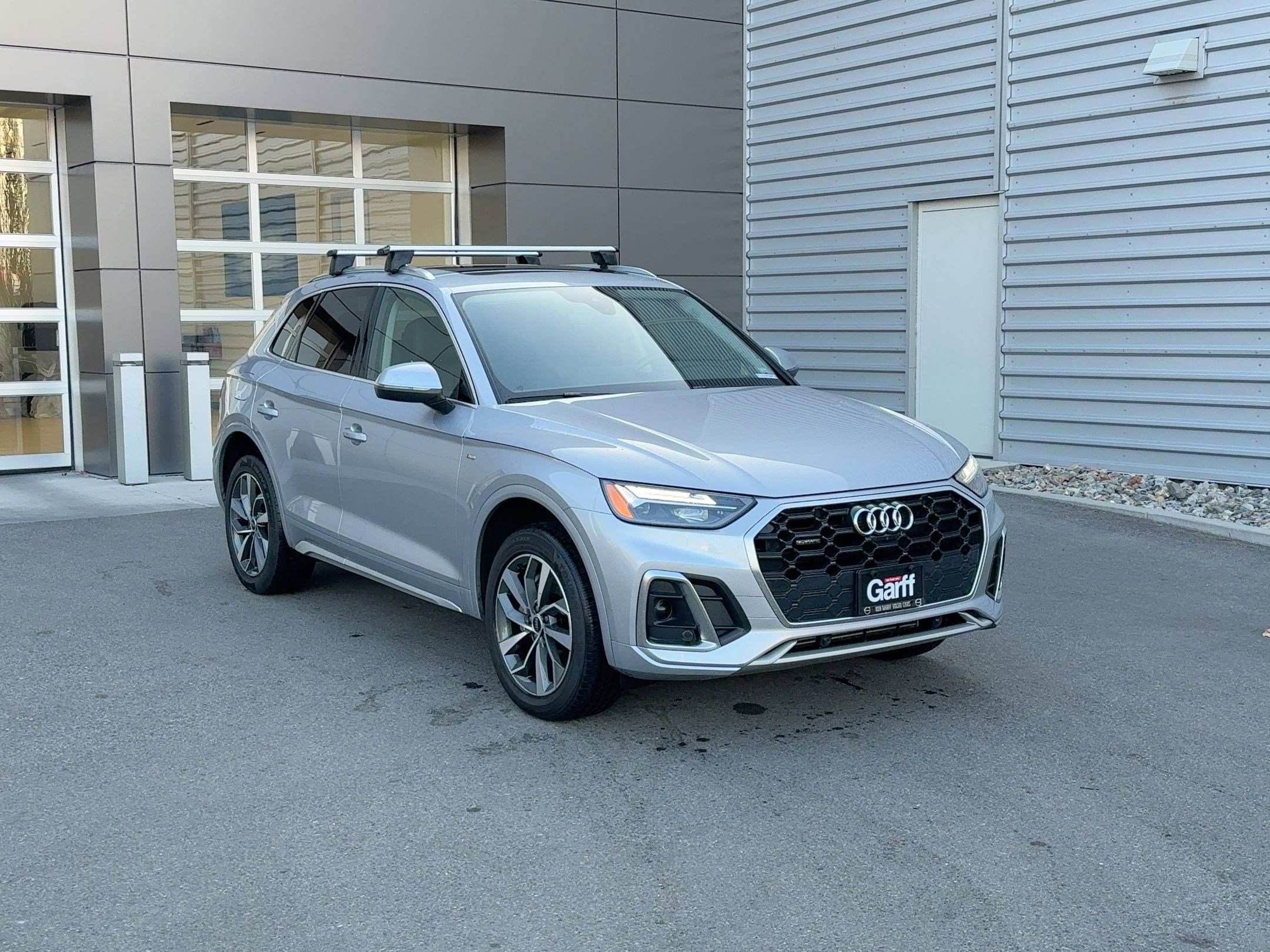 2024 Audi Q5 45 Premium Plus's photo