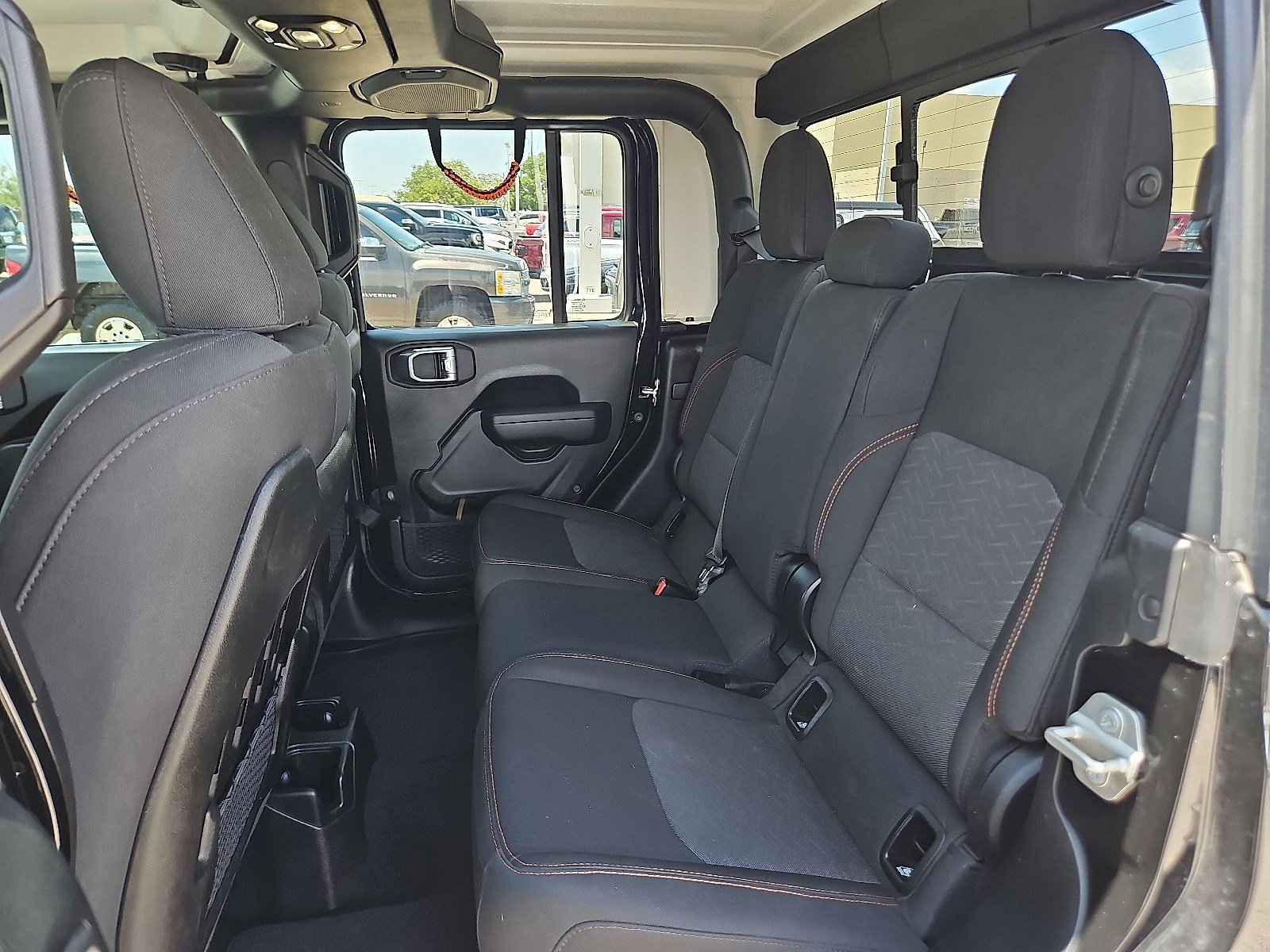 2023 Jeep Gladiator Mojave photo 11