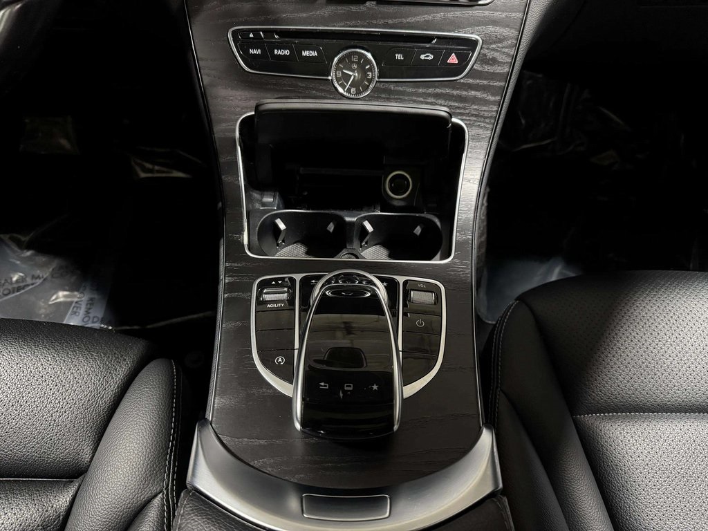 2015 Mercedes Benz C 300 4MATIC photo 19