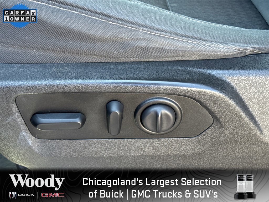 2019 Chevrolet Silverado 1500 LT photo 16