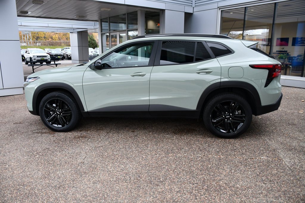 2024 Chevrolet Trax ACTIV photo 3