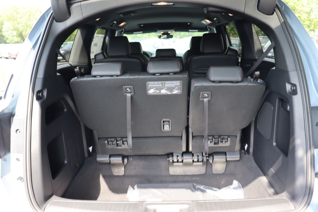 2026 Honda Odyssey photo 11