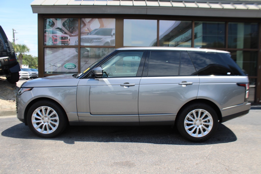 2020 Land Rover Range Rover HSE photo 2