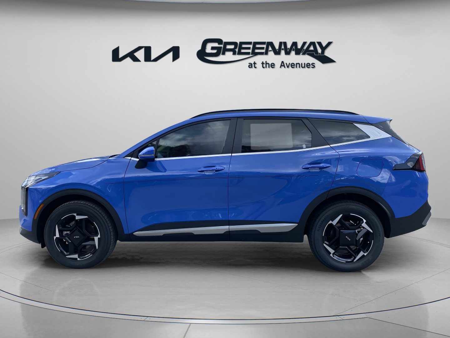 2026 Kia Sportage EX photo 2
