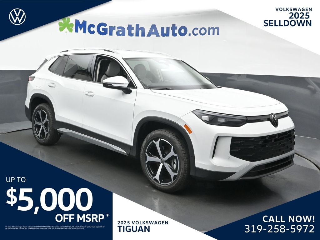 2025 Volkswagen Tiguan SE's photo